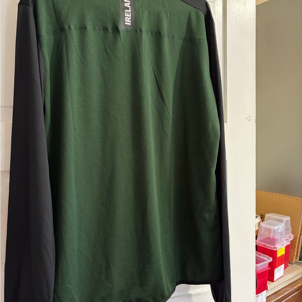 Ireland Dark Green & Black Quarter-Zip Rugby Jersey - Picture 4 of 4